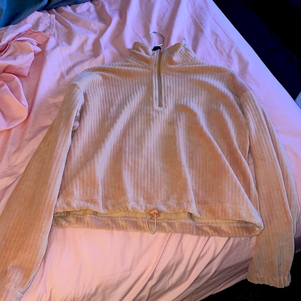 Zip up Crop